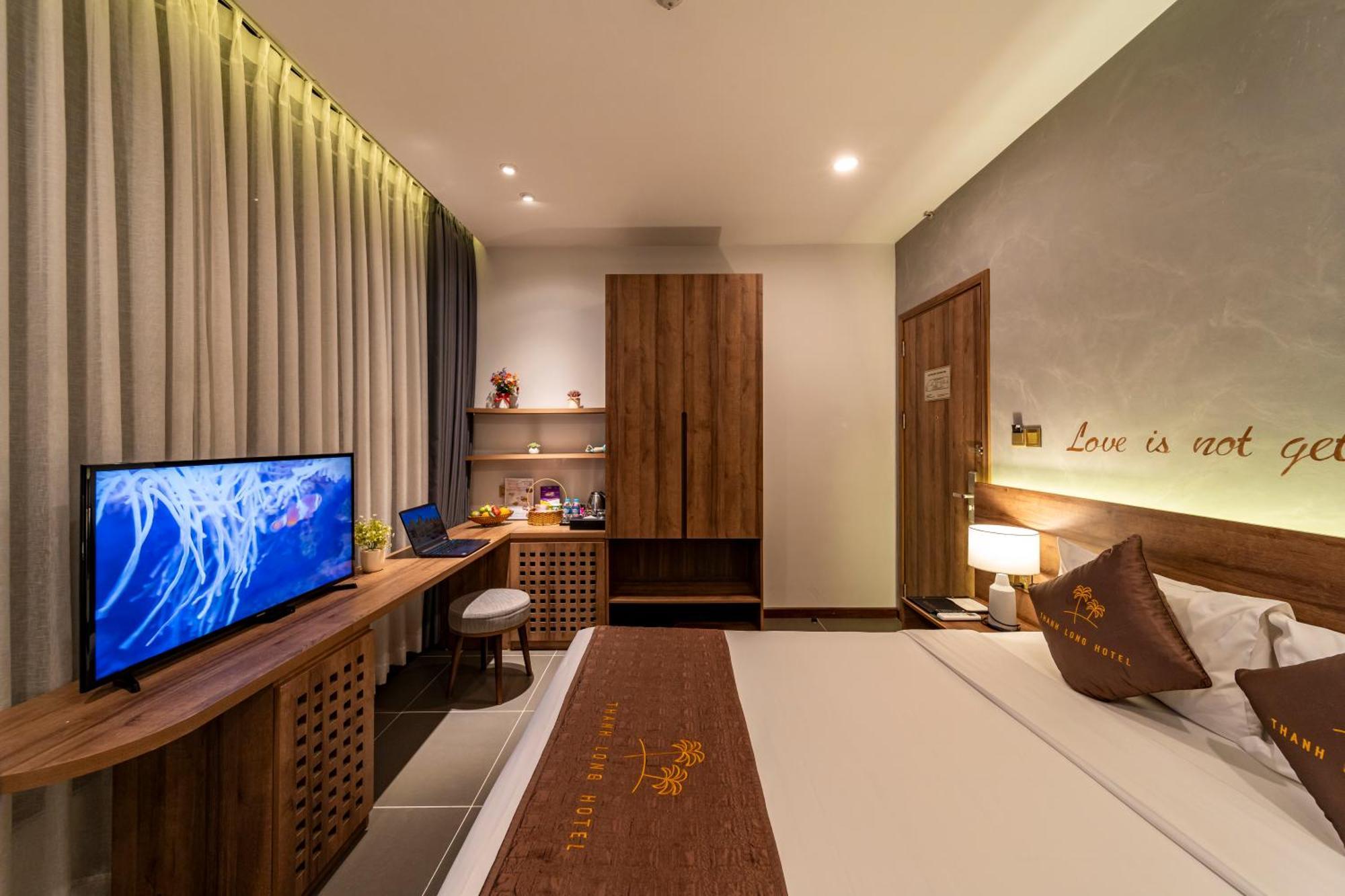 Thanh Long Hotel - Bach Dang Хошимін Екстер'єр фото