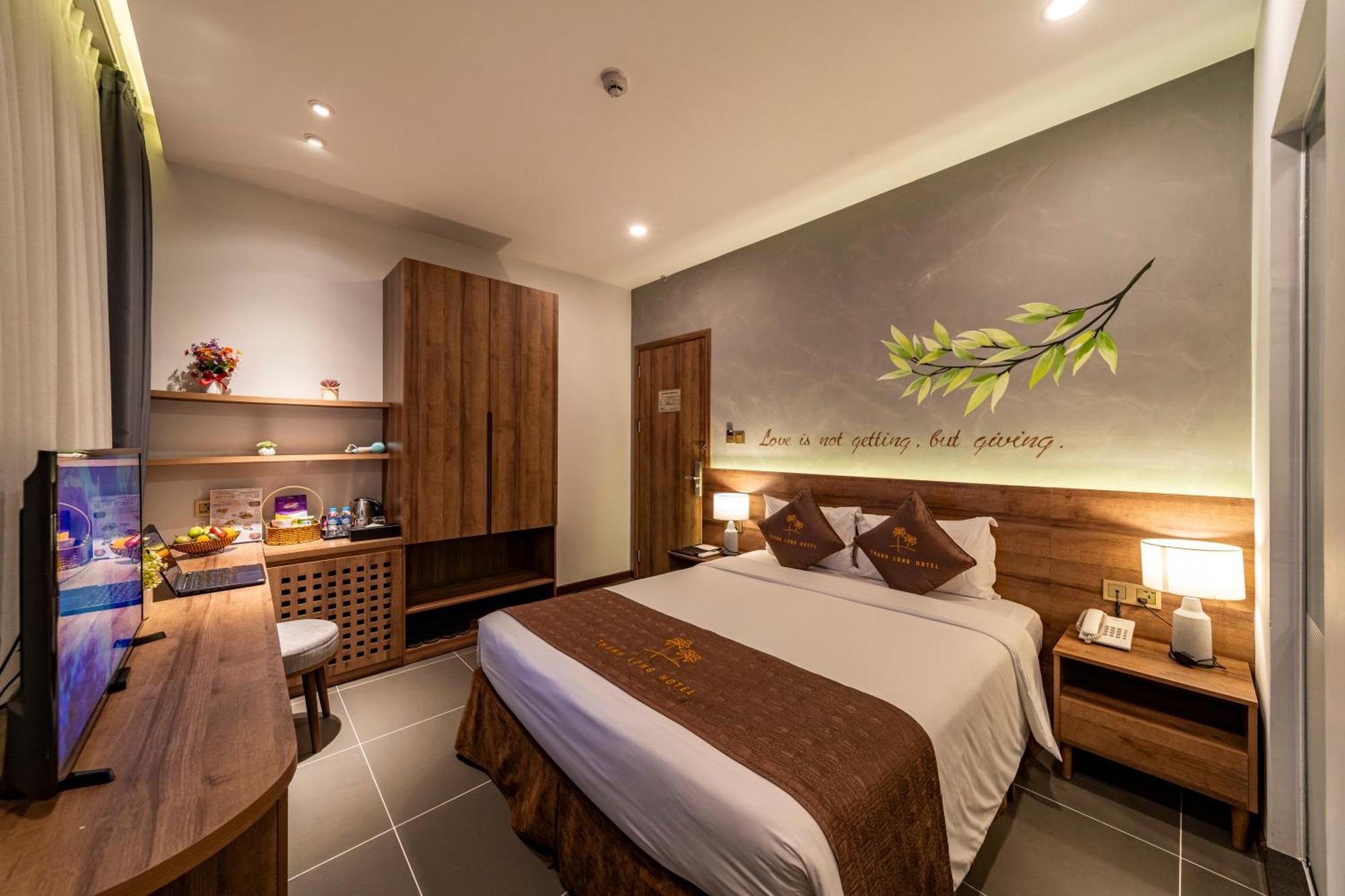 Thanh Long Hotel - Bach Dang Хошимін Екстер'єр фото